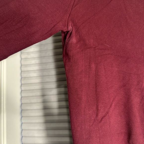 Polo Ralph Lauren maroon ribbed turtleneck soft, thick material J-3 - Picture 8 of 10